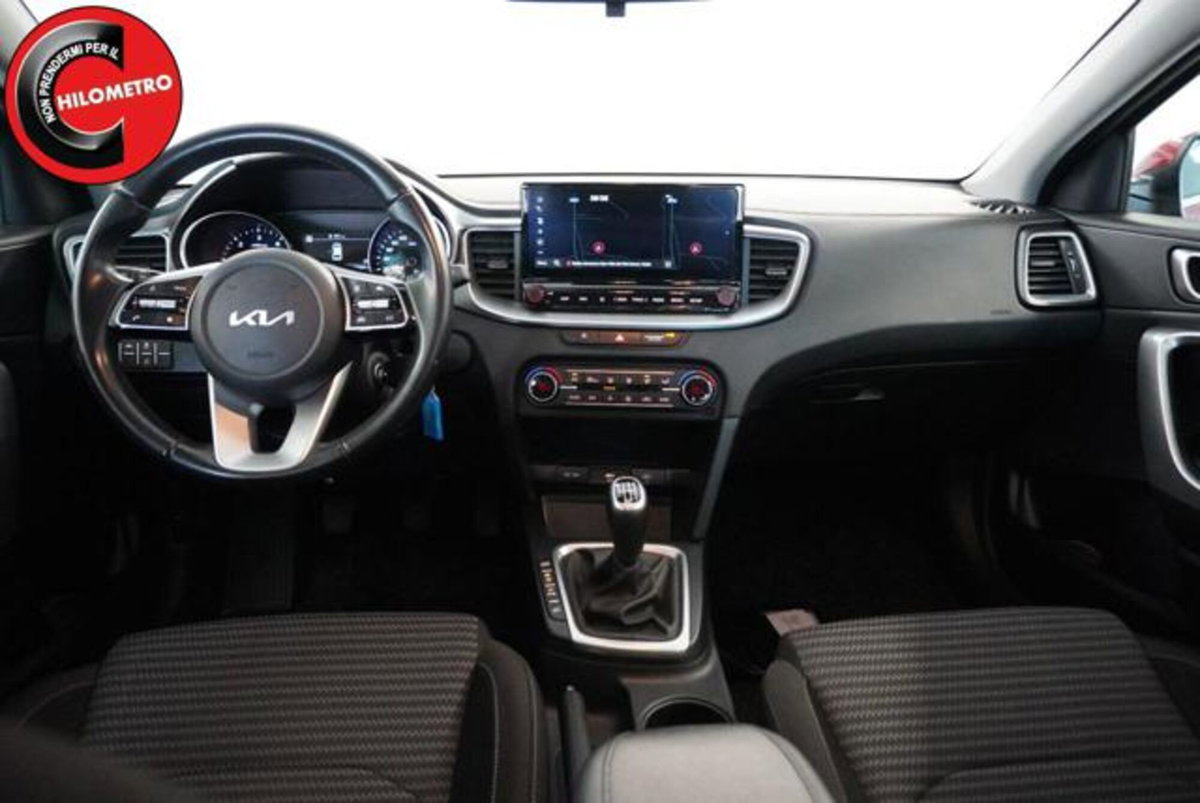 Kia Ceed Sport Wagon 1.6 CRDi 136 CV MHEV SW Business (10)
