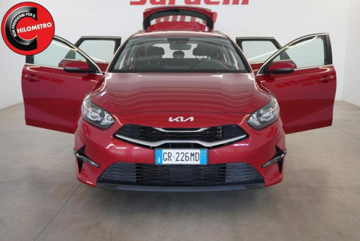 Kia Ceed Sport Wagon 1.6 CRDi 136 CV MHEV SW Business (3)