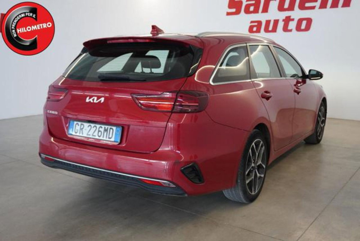 Kia Ceed Sport Wagon 1.6 CRDi 136 CV MHEV SW Business (4)