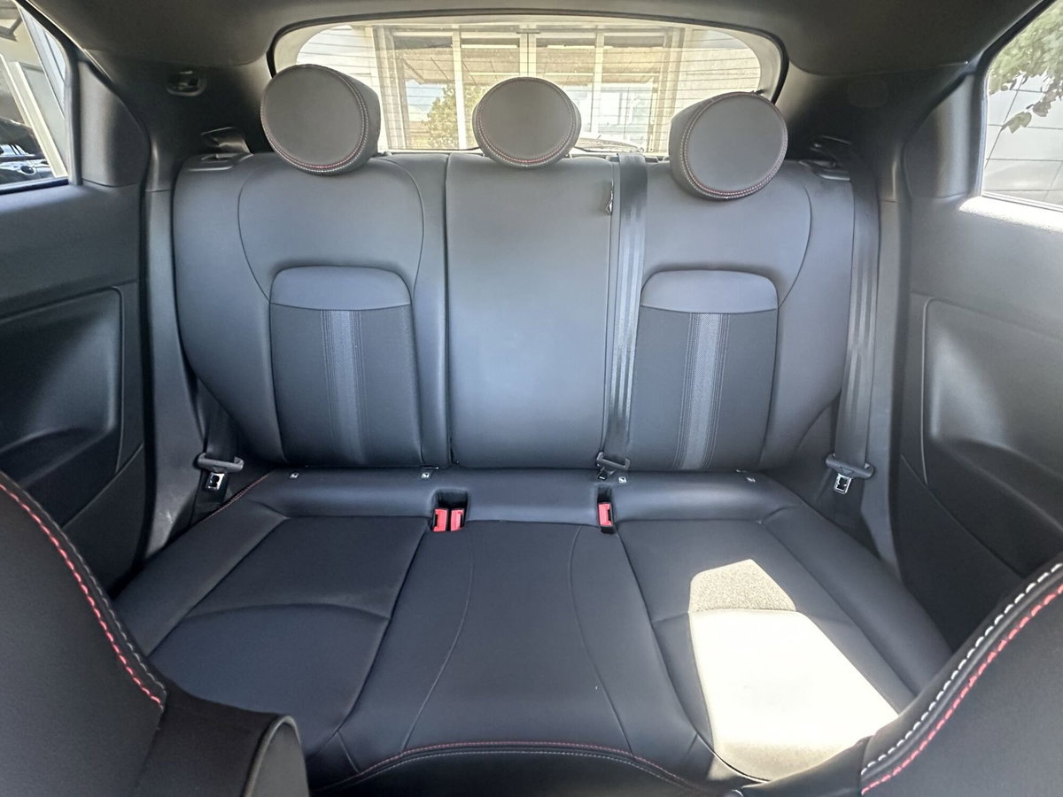 Fiat 500X 1.3 T4 150 CV DCT Sport (12)