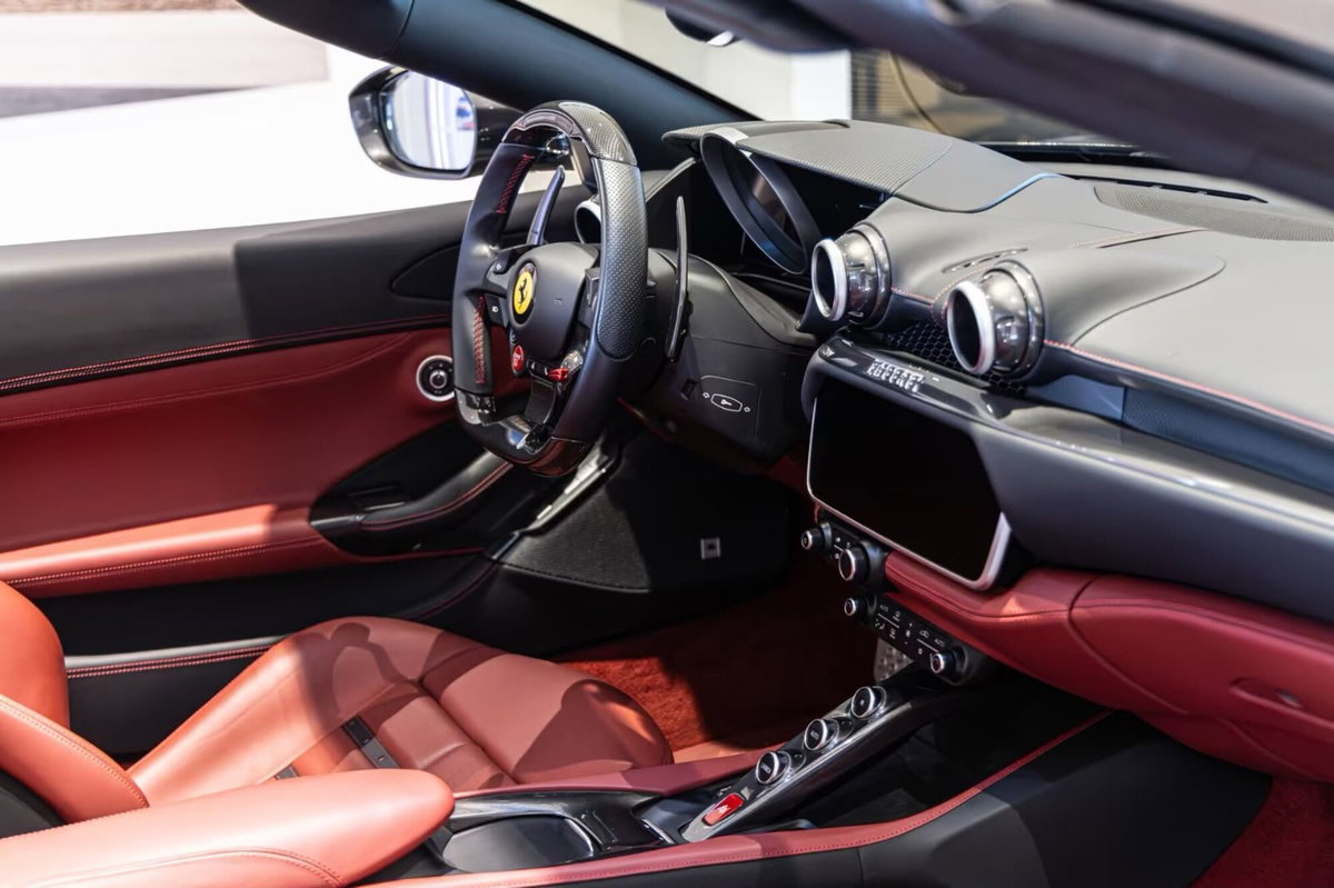 Ferrari Portofino Spider Portofino (12)