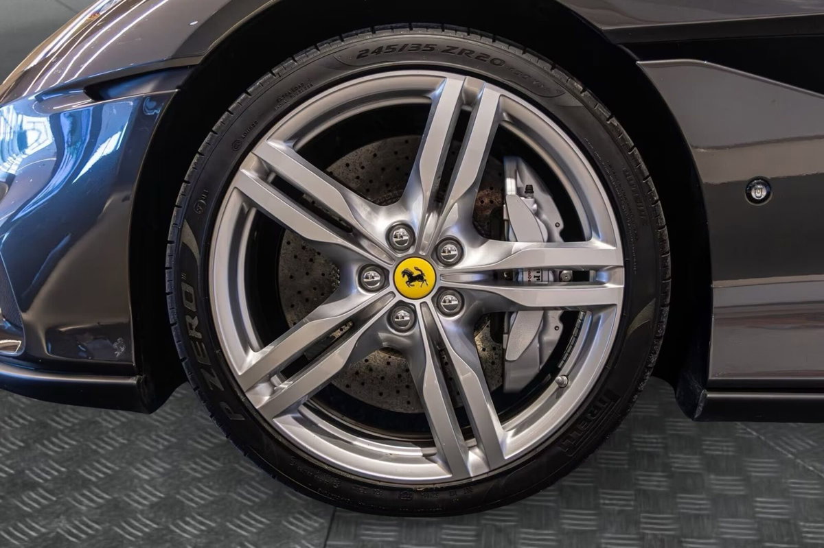 Ferrari Portofino Spider Portofino (4)