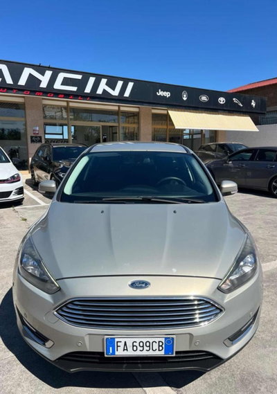 Ford Focus Station Wagon 1.5 TDCi 120 CV Start&Stop Powershift SW Titanium (2)