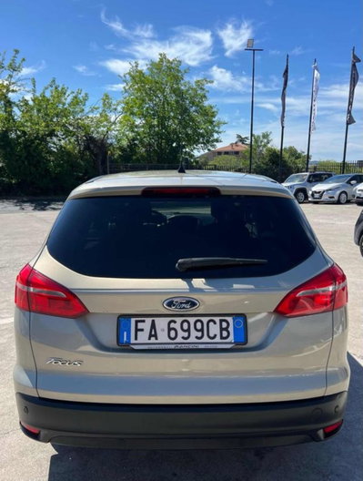 Ford Focus Station Wagon 1.5 TDCi 120 CV Start&Stop Powershift SW Titanium (5)
