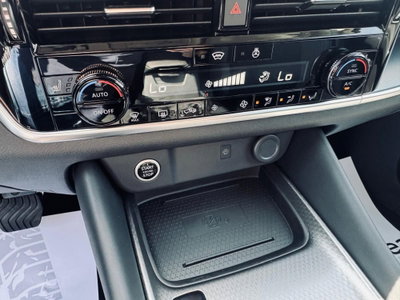 Nissan Qashqai 1.3 mhev N-Connecta 2wd 158cv (12)