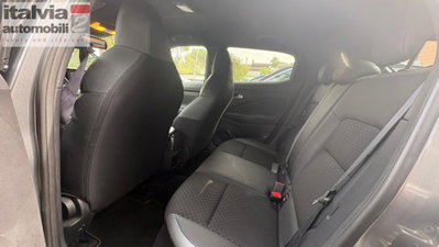 Nissan Juke 1.6 hev N-Connecta (11)