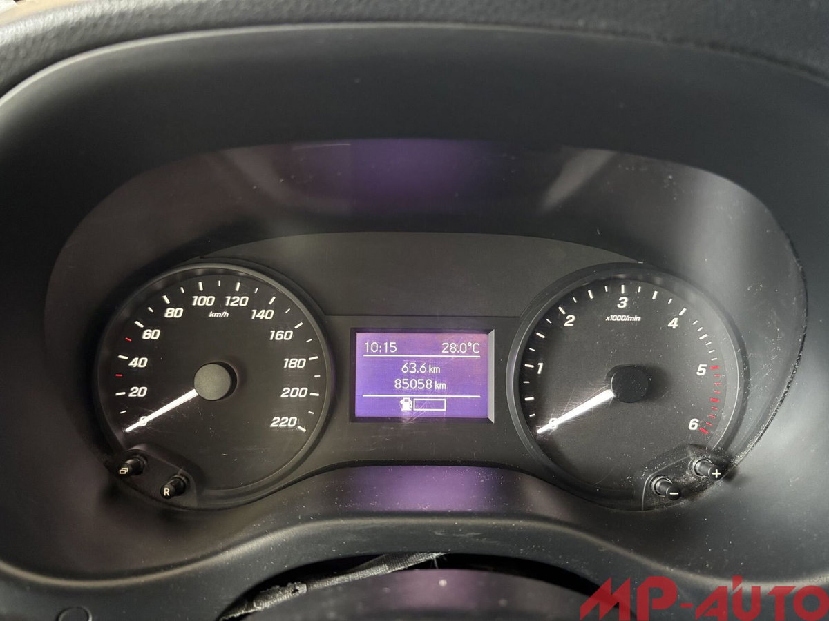 Mercedes-Benz Vito mixto 110 cdi long (13)