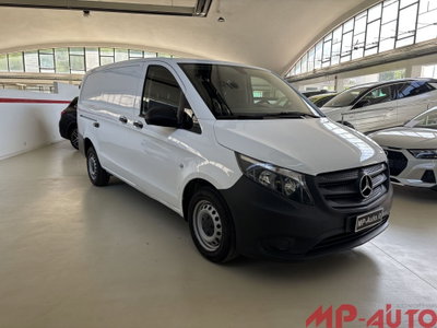 Mercedes-Benz Vito mixto 110 cdi long (2)