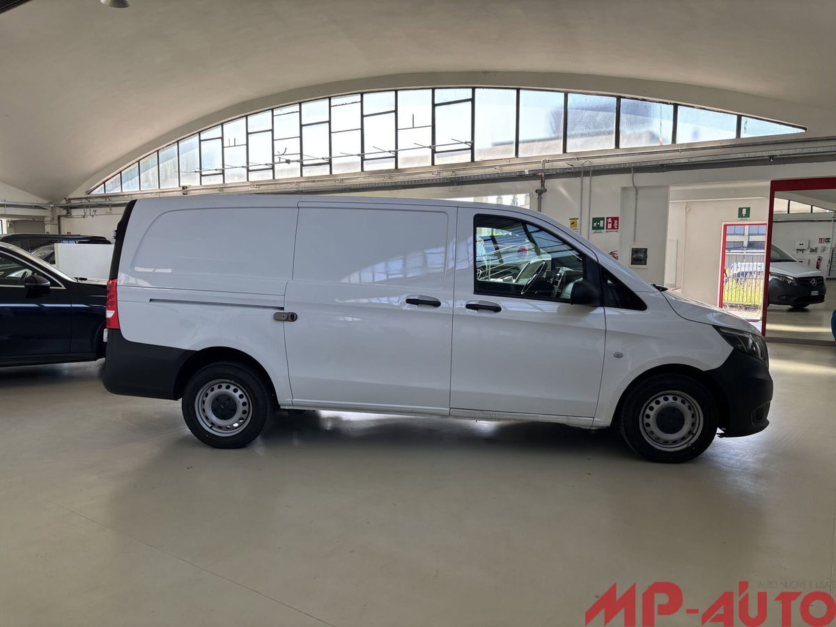 Mercedes-Benz Vito mixto 110 cdi long (5)