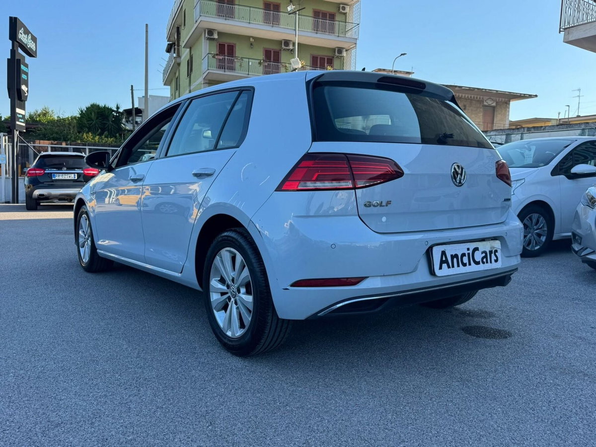 Volkswagen Golf 1.4 TGI 5p. Business BlueMotion (14)