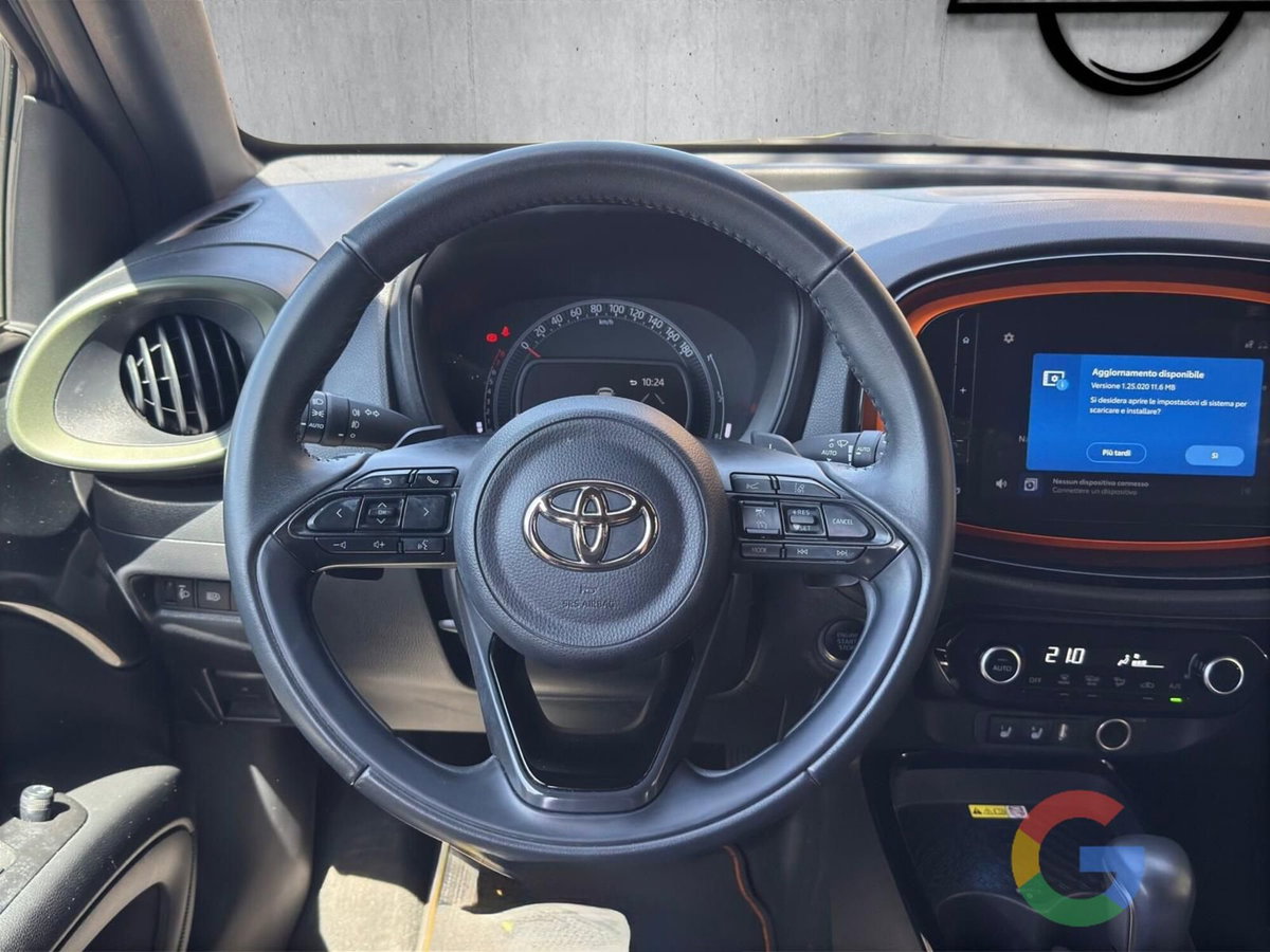 Toyota Aygo X 1.0 VVT-i 72 CV 5 porte Limited S-CVT (10)