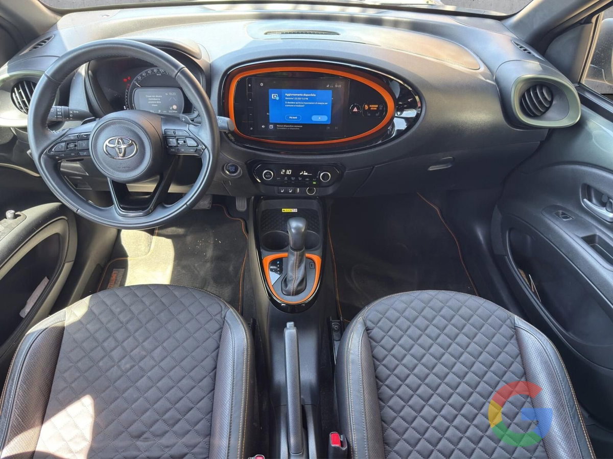 Toyota Aygo X 1.0 VVT-i 72 CV 5 porte Limited S-CVT (9)
