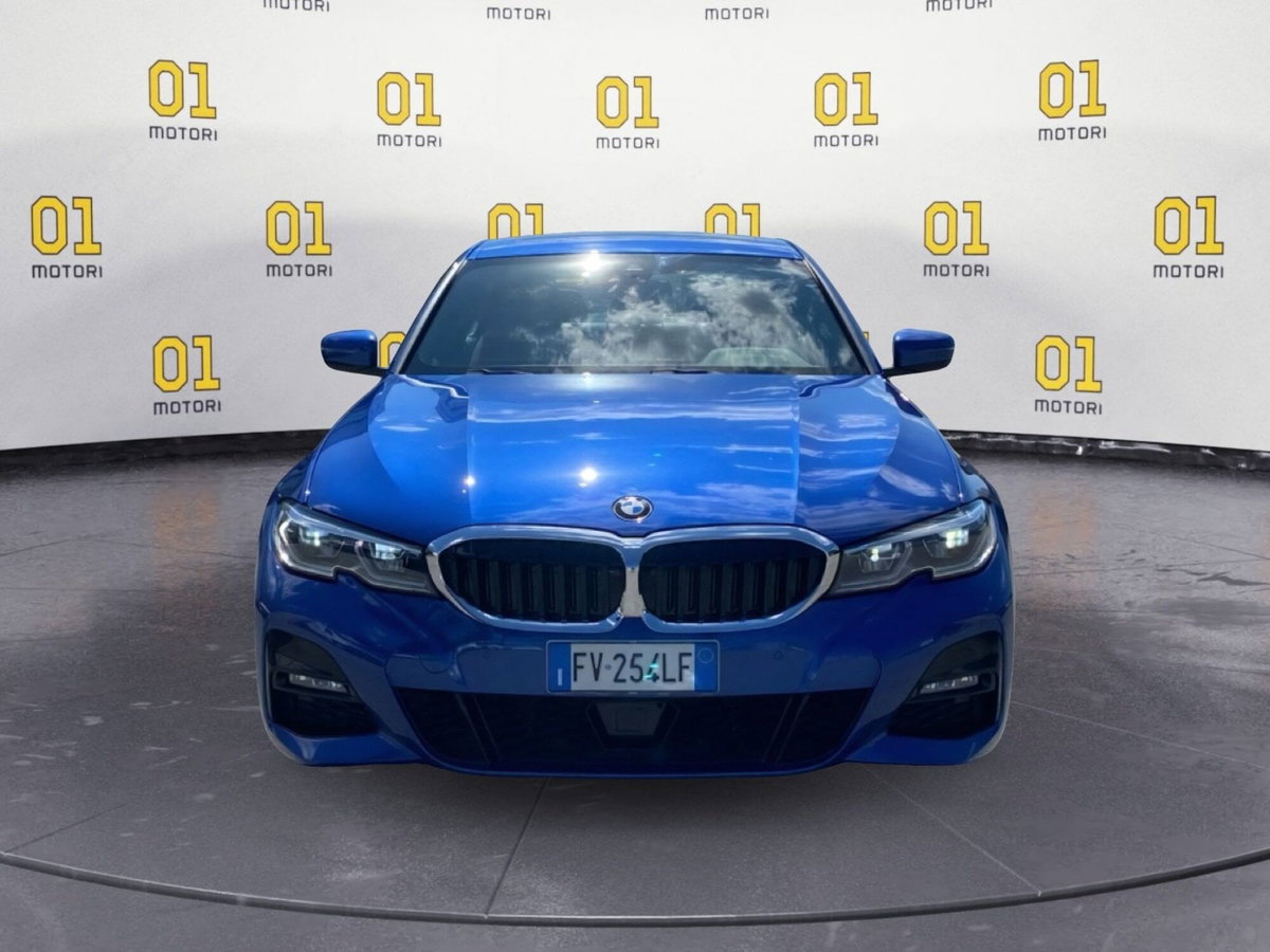 BMW Serie 3 330i Msport (8)