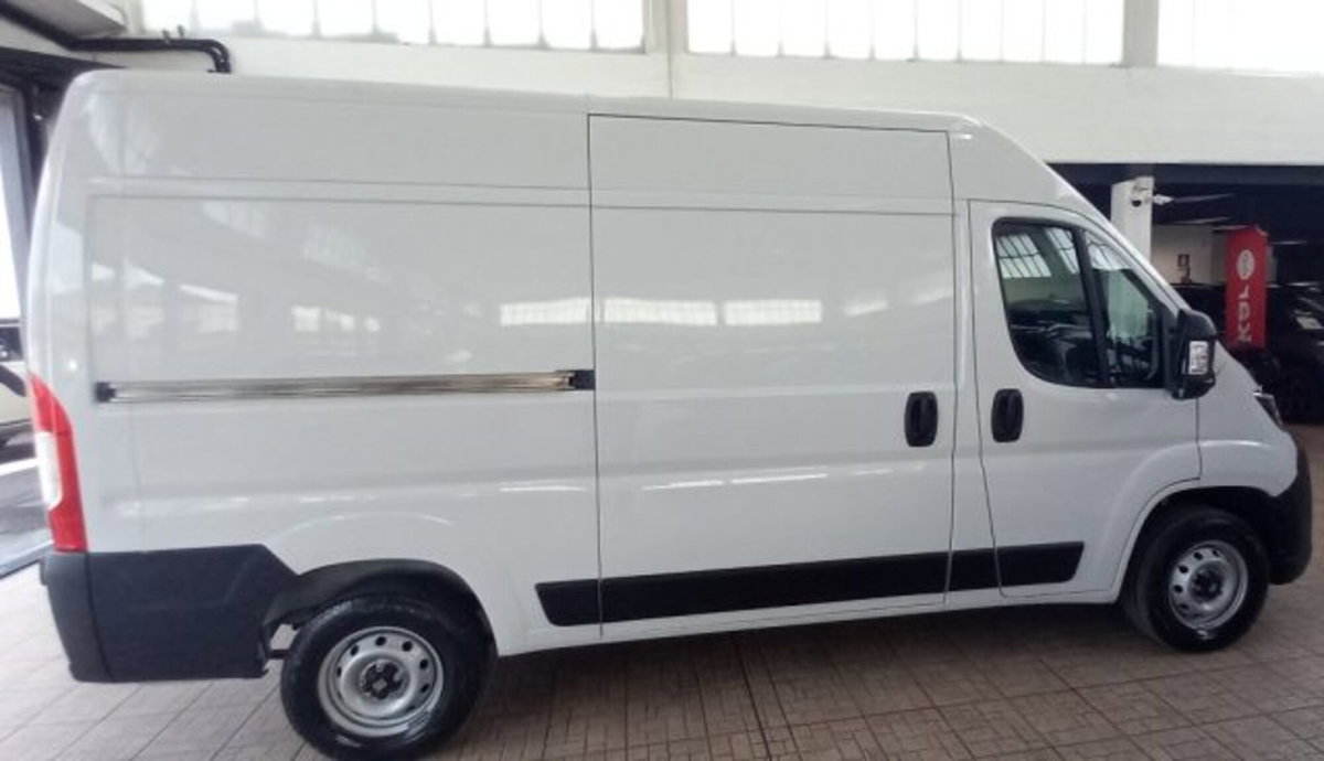 Fiat Ducato Furgone 33 2.2 Mjt 140CV AT9 PM-TN Furgone (2)