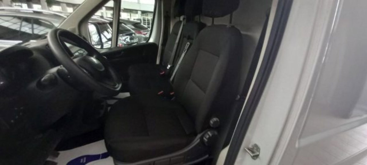 Fiat Ducato Furgone 33 2.2 Mjt 140CV AT9 PM-TN Furgone (7)