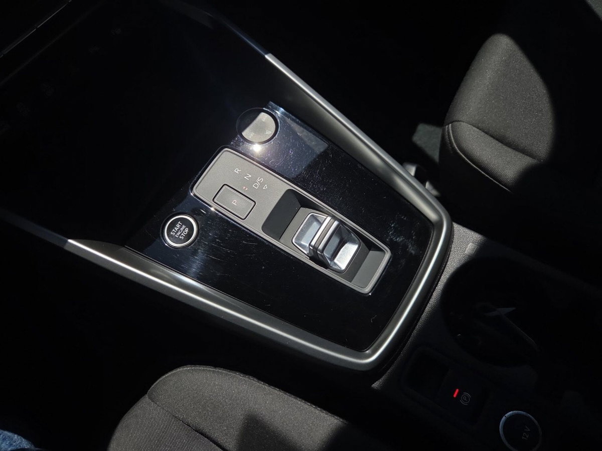 Audi A3 Sportback 35 TDI S tronic S line edition (11)
