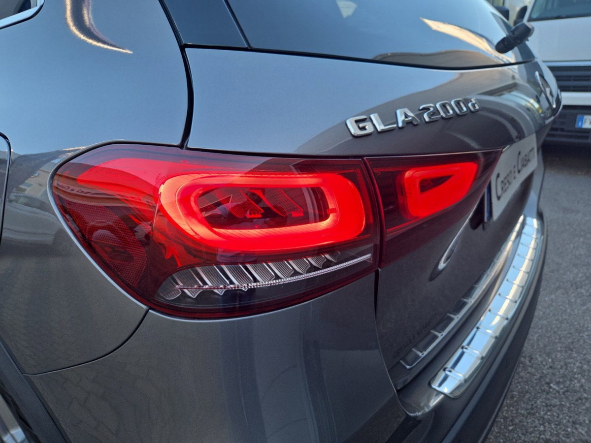 Mercedes-Benz GLA SUV 200 d AMG Line Premium Plus 4matic auto (6)