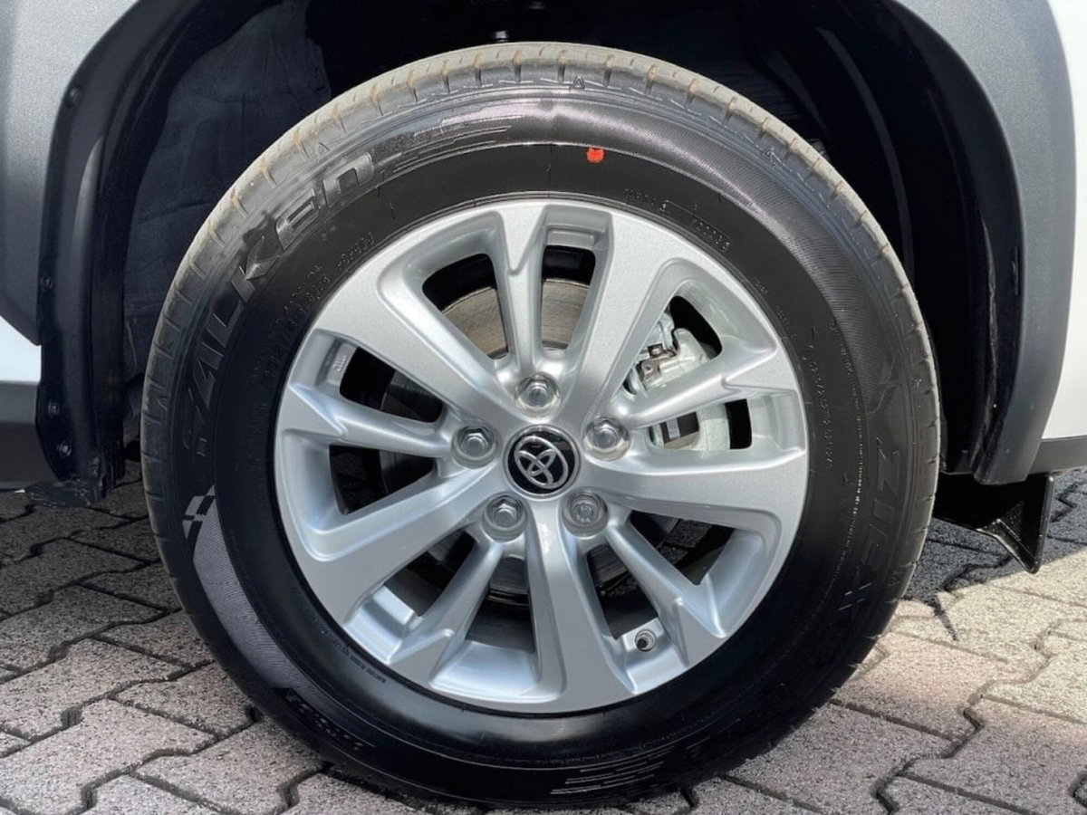 Toyota Yaris Cross 1.5 Hybrid 5p. E-CVT Active (15)
