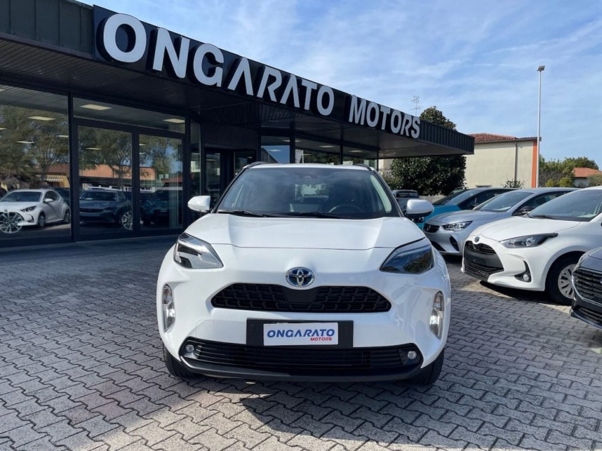 Toyota Yaris Cross 1.5 Hybrid 5p. E-CVT Active (2)