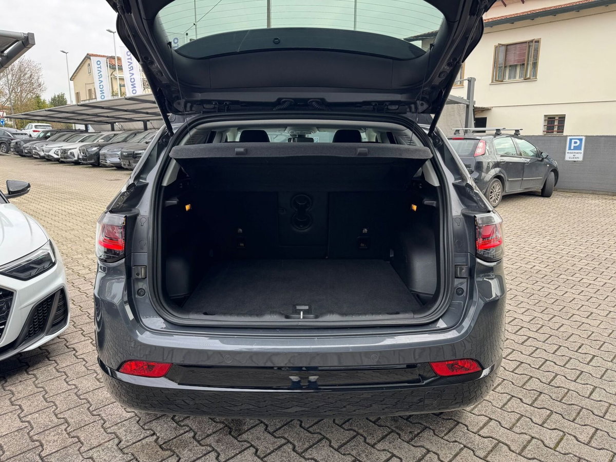 Jeep Compass 1.5 turbo t4 mhev Summit 2wd 130cv dct (6)