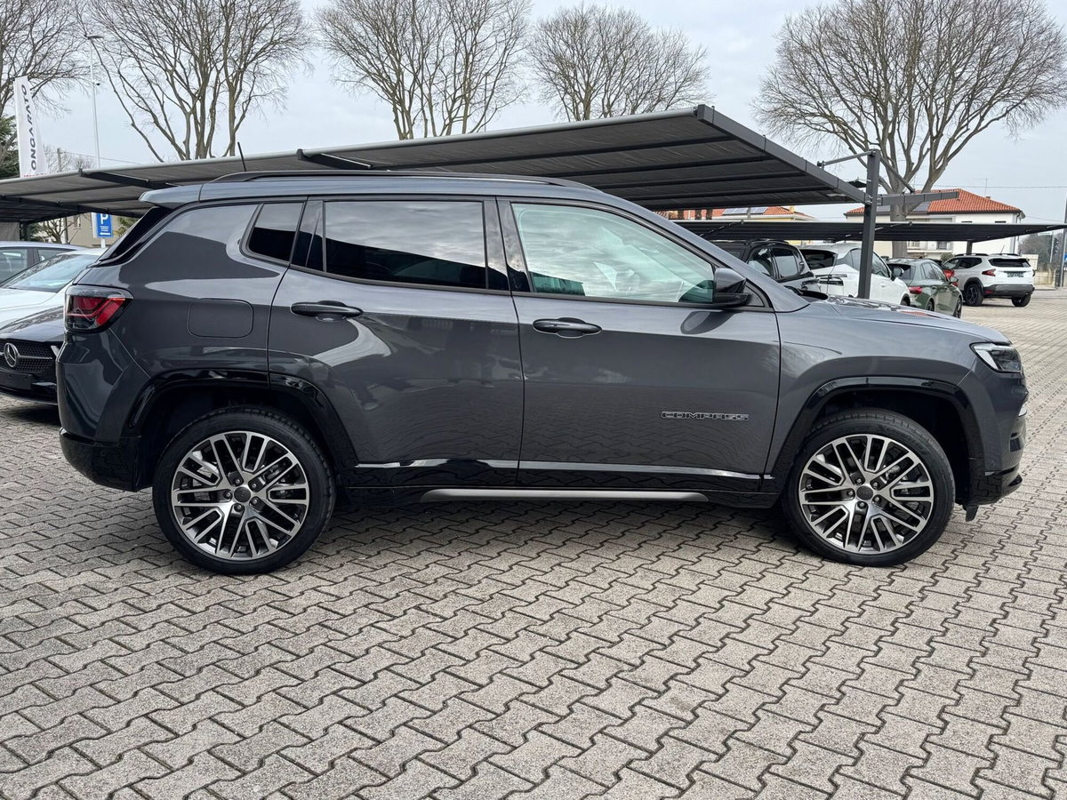 Jeep Compass 1.5 turbo t4 mhev Summit 2wd 130cv dct (7)