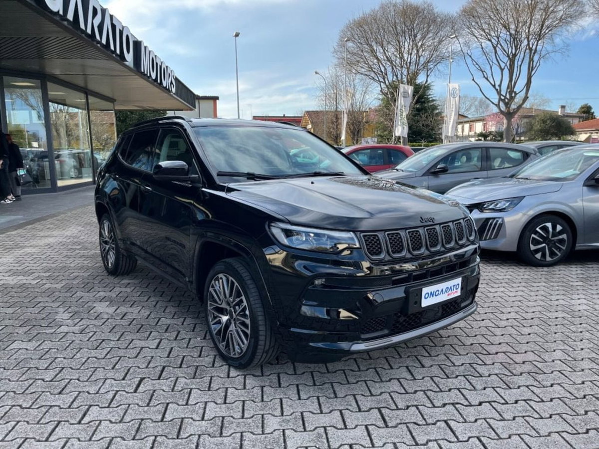 Jeep Compass 1.5 turbo t4 mhev Summit 2wd 130cv dct (3)