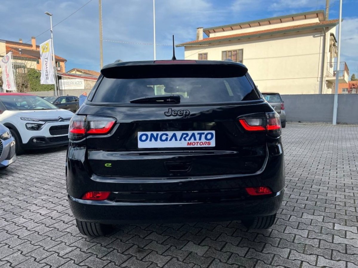 Jeep Compass 1.5 turbo t4 mhev Summit 2wd 130cv dct (6)