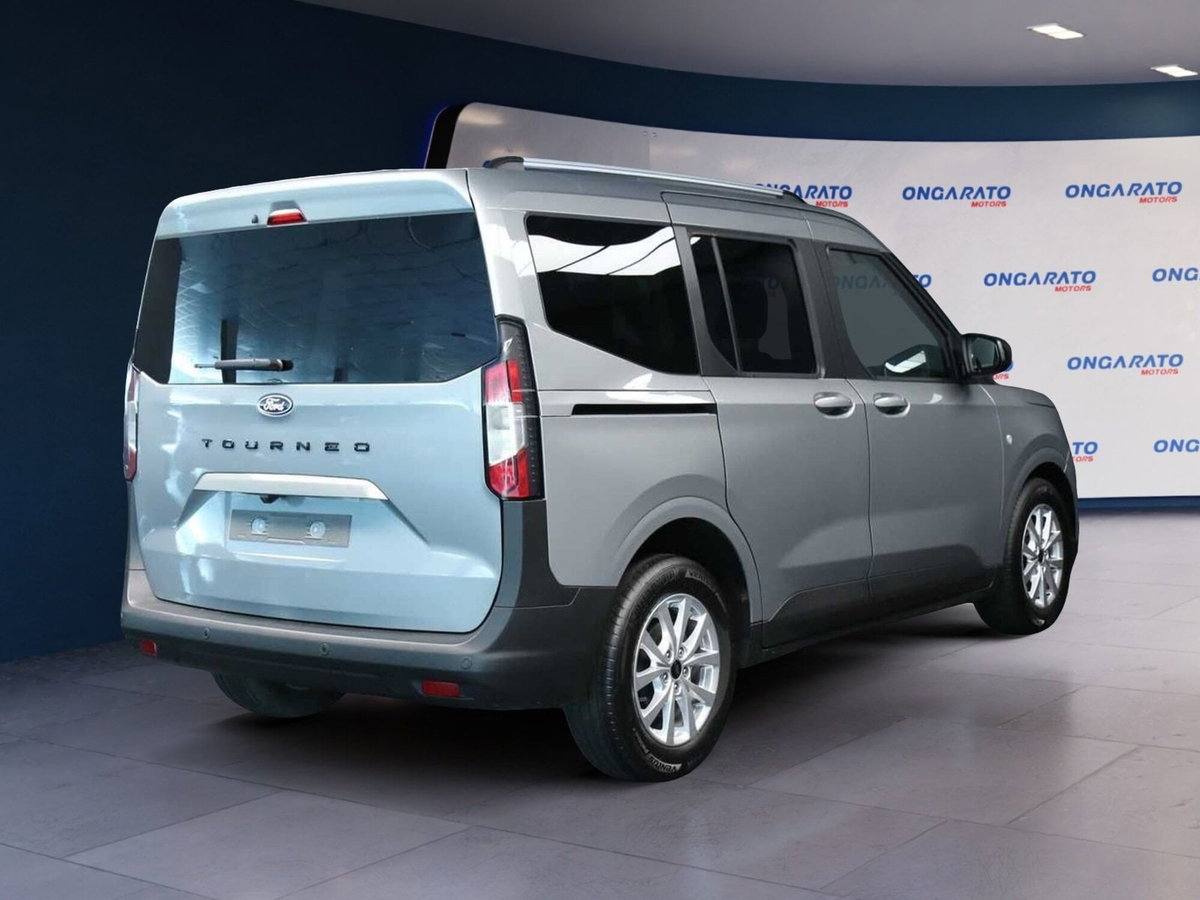 Ford Tourneo Courier 1.0 ecoboost 125cv Titanium powershift (4)