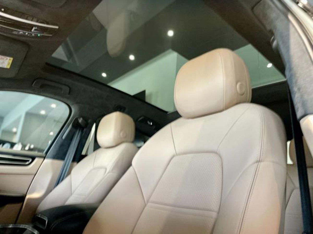Porsche Cayenne Coupé 4.0 GTS (10)