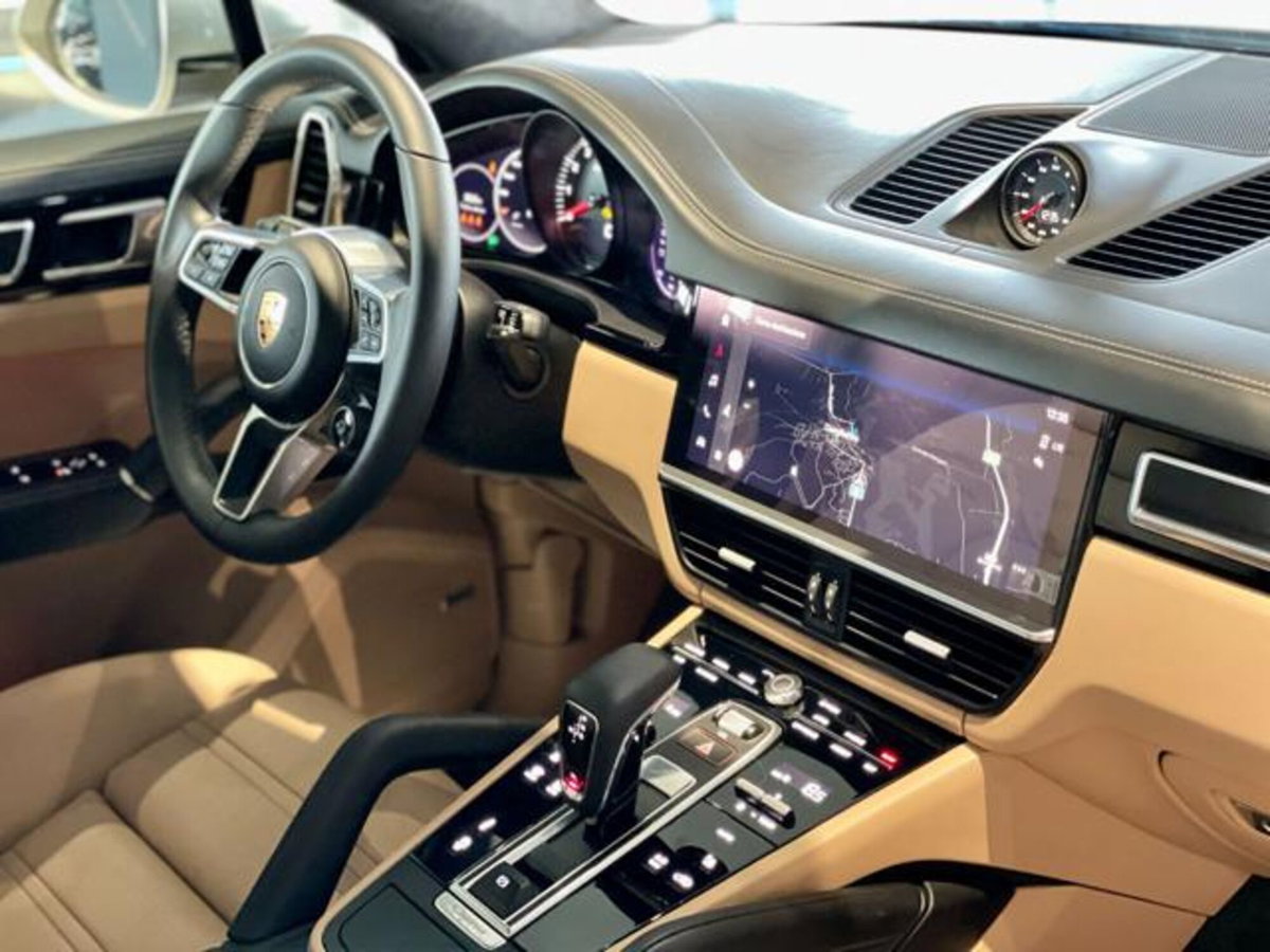 Porsche Cayenne Coupé 4.0 GTS (19)