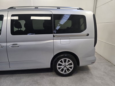 Ford Tourneo Connect 2.0 ecoblue 122cv Titanium auto (4)