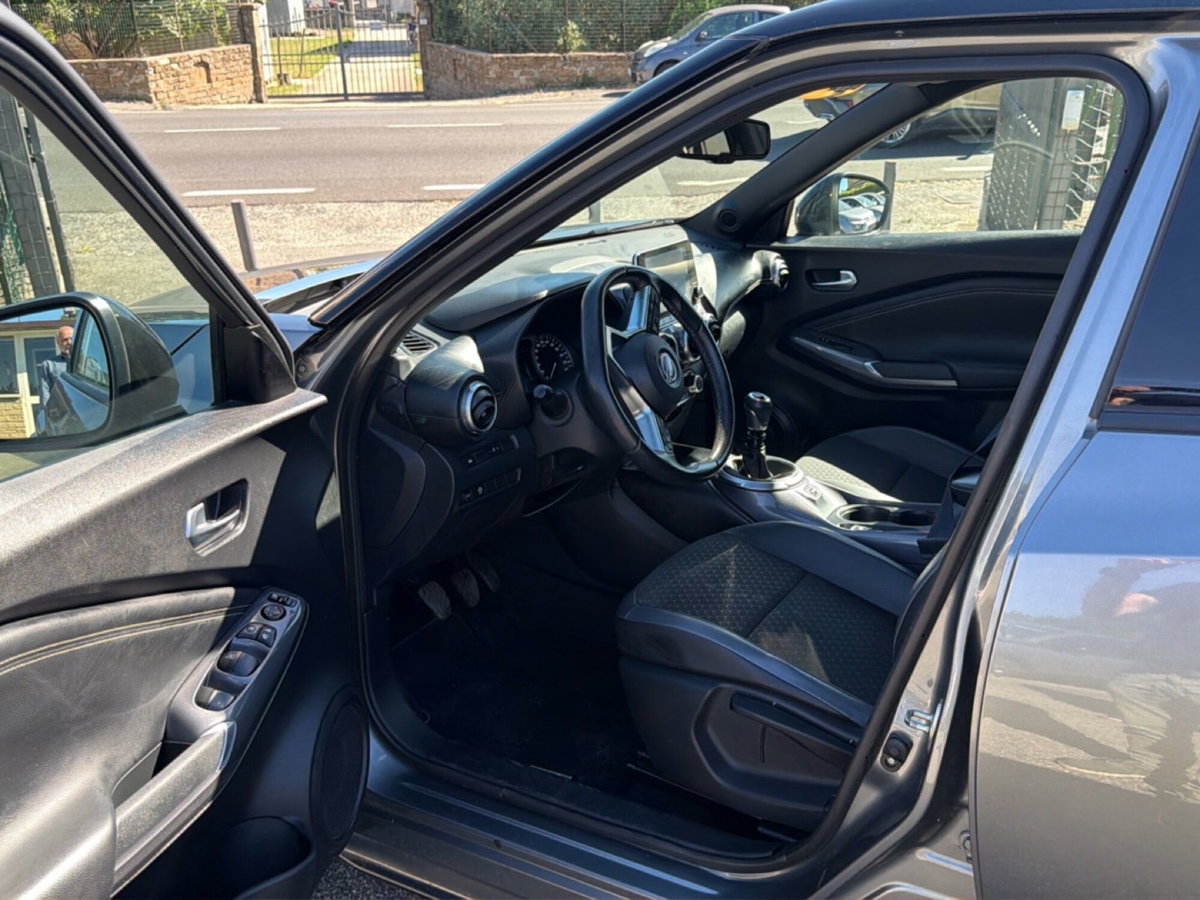 Nissan Juke 1.0 dig-t Acenta 114cv (11)