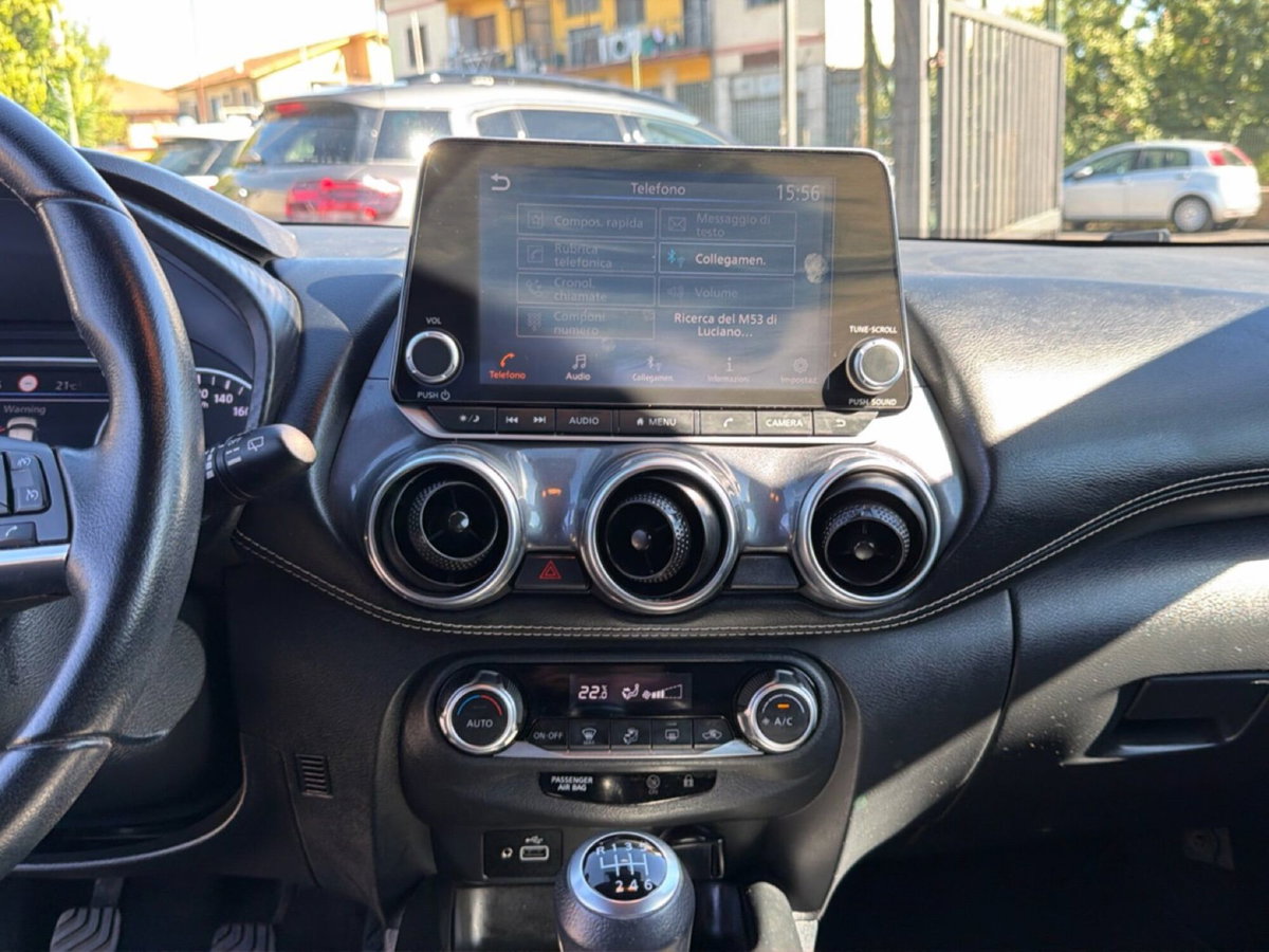 Nissan Juke 1.0 dig-t Acenta 114cv (15)