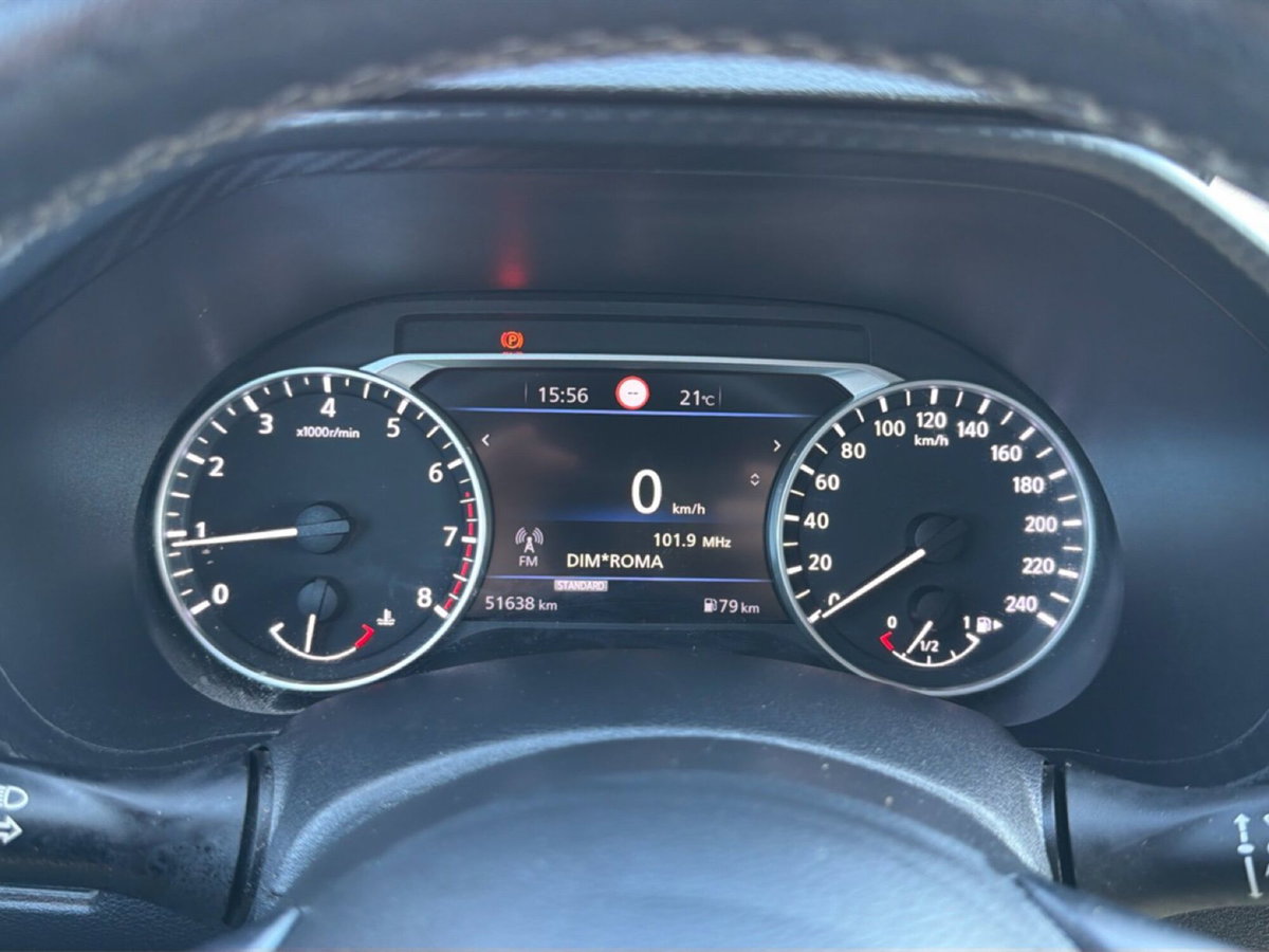 Nissan Juke 1.0 dig-t Acenta 114cv (18)