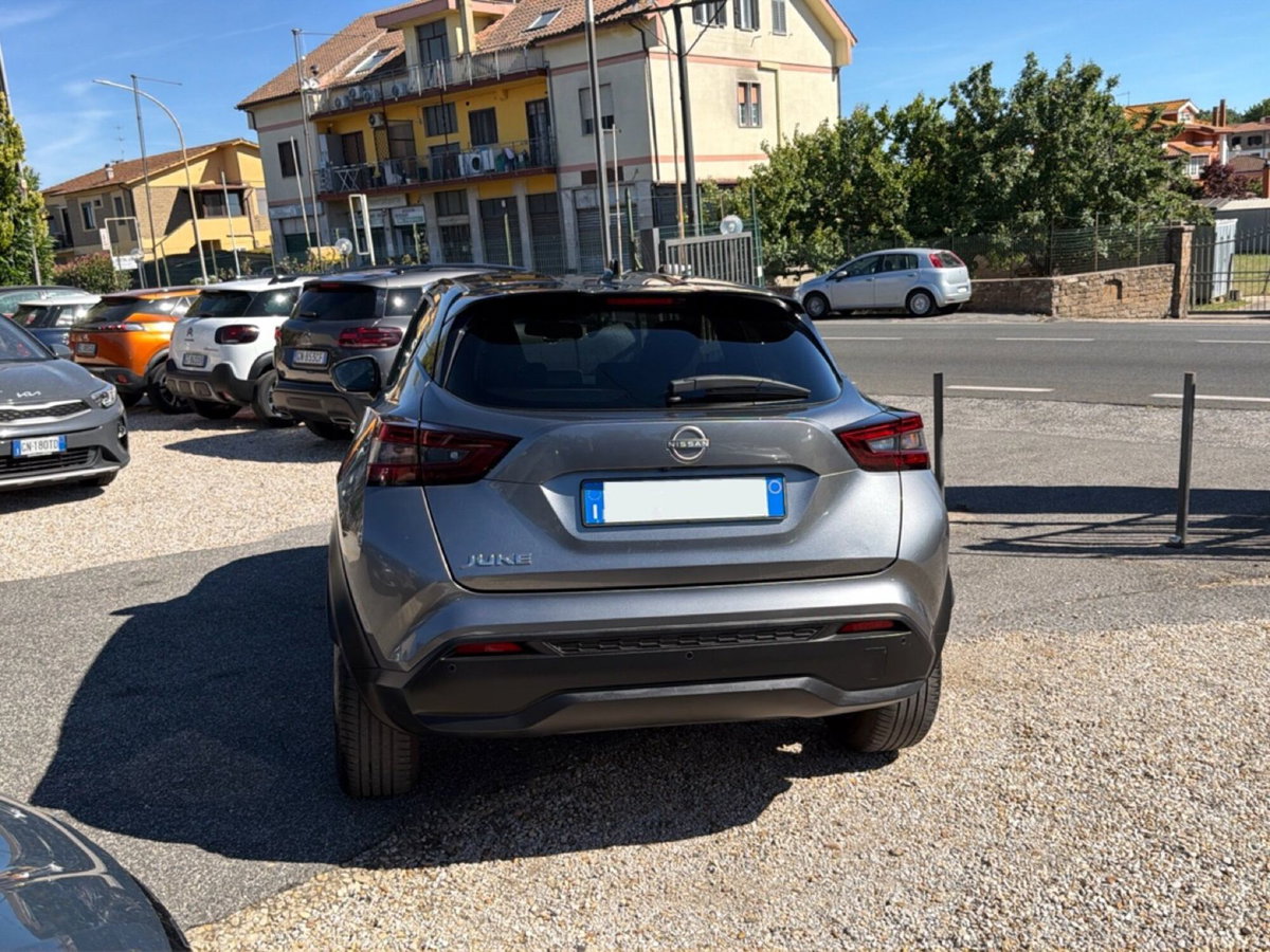 Nissan Juke 1.0 dig-t Acenta 114cv (4)