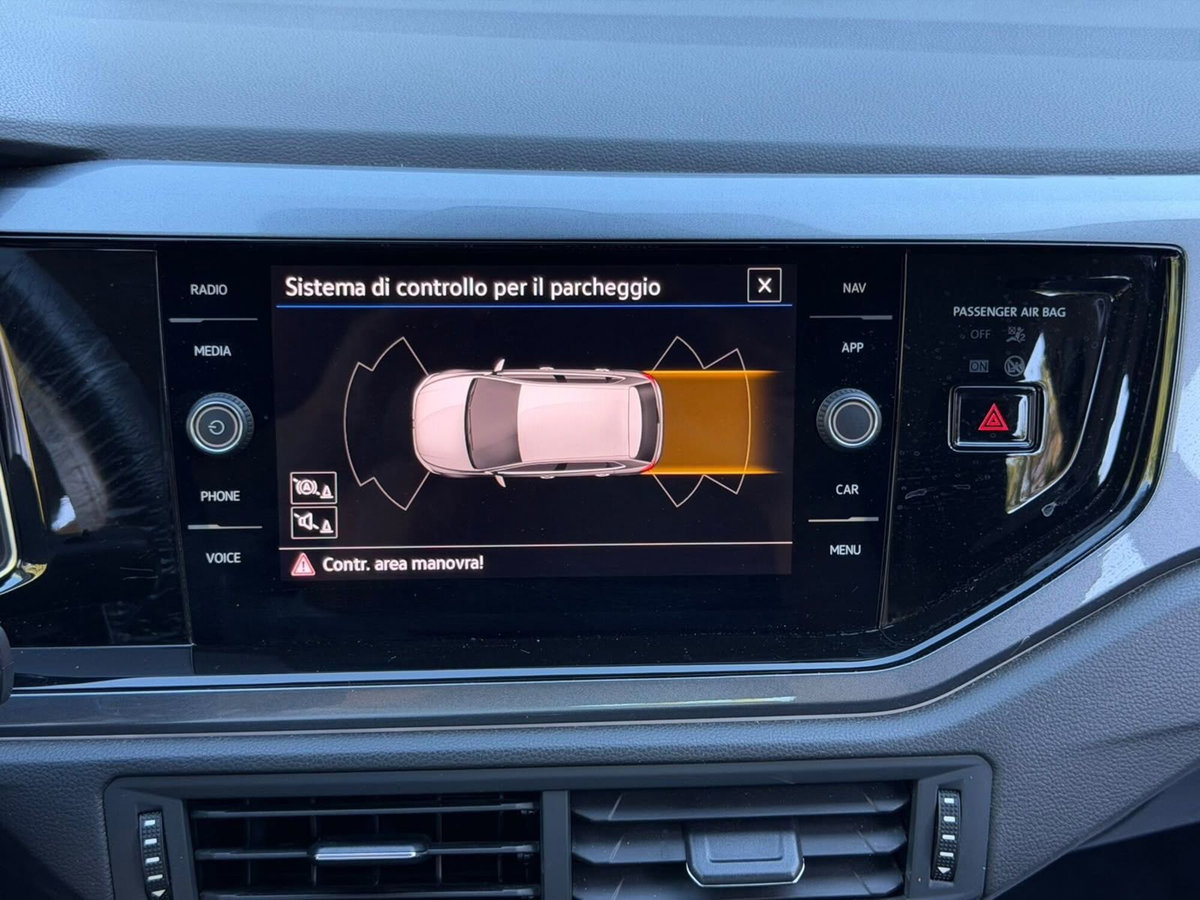 Volkswagen Polo 1.0 tsi Style 95cv dsg (17)