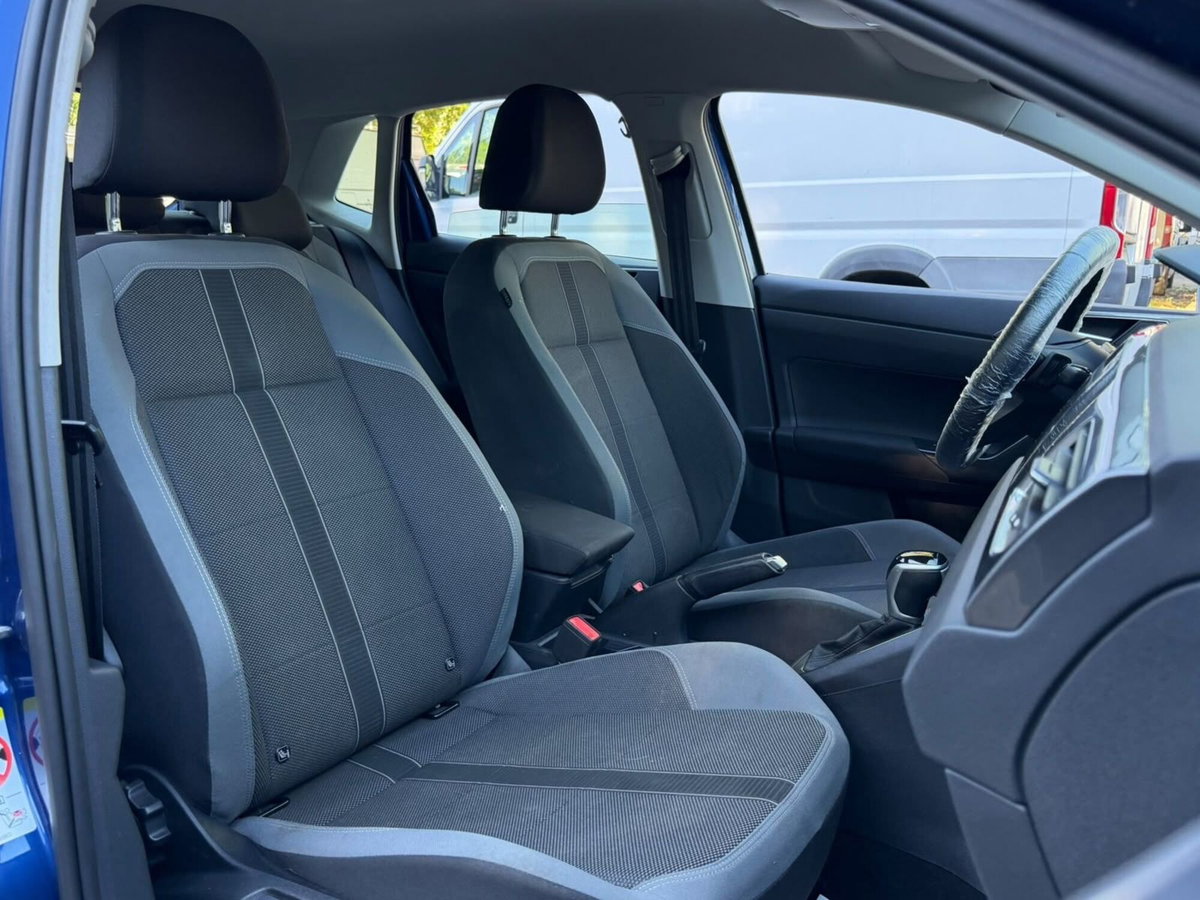 Volkswagen Polo 1.0 tsi Style 95cv dsg (8)