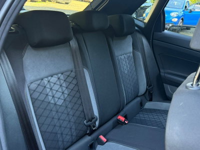 Volkswagen Polo 1.0 tsi R-Line 95cv (14)