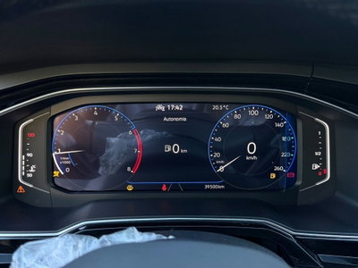 Volkswagen Polo 1.0 tsi R-Line 95cv (17)