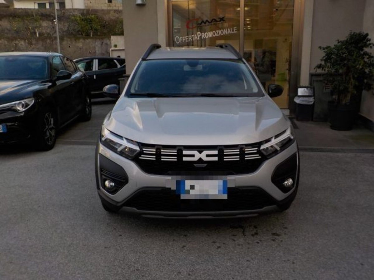 Dacia Jogger 1.2 Eco-G Expression 120cv (3)