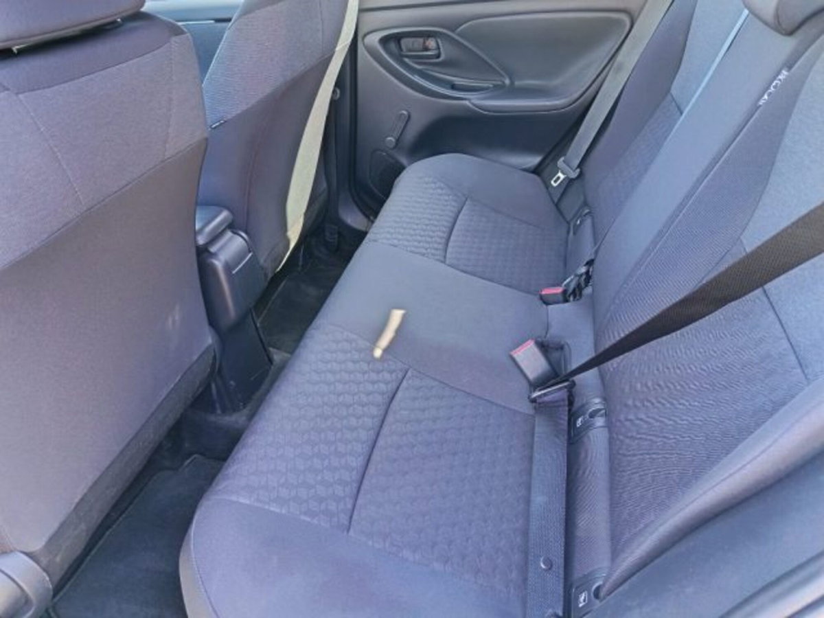 Toyota Yaris Cross 1.5 Hybrid 5p. E-CVT Lounge (11)