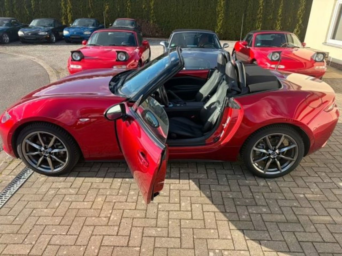 Mazda MX-5 2.0L Skyactiv-G Sport (3)