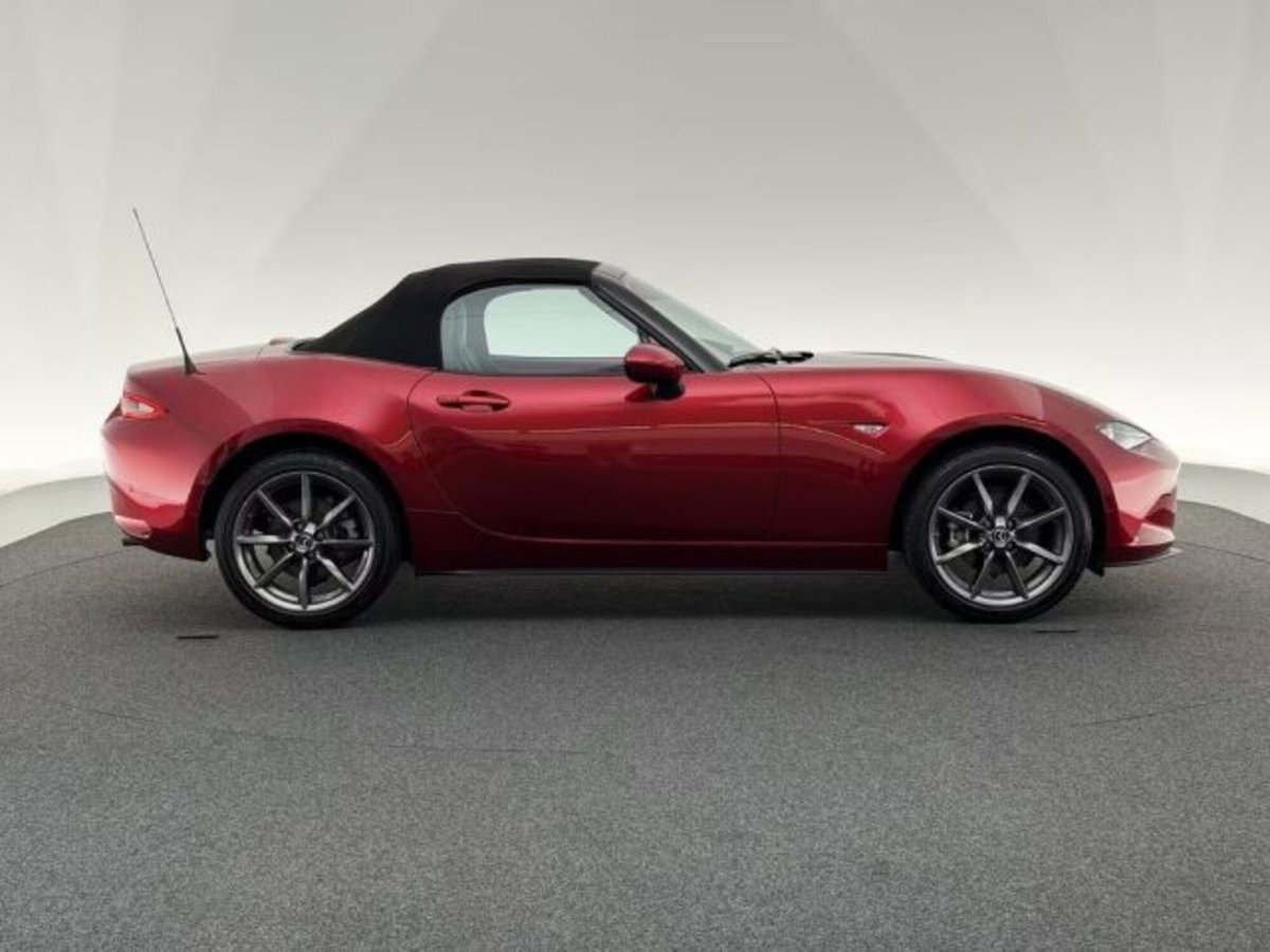 Mazda MX-5 2.0L Skyactiv-G Sport (16)