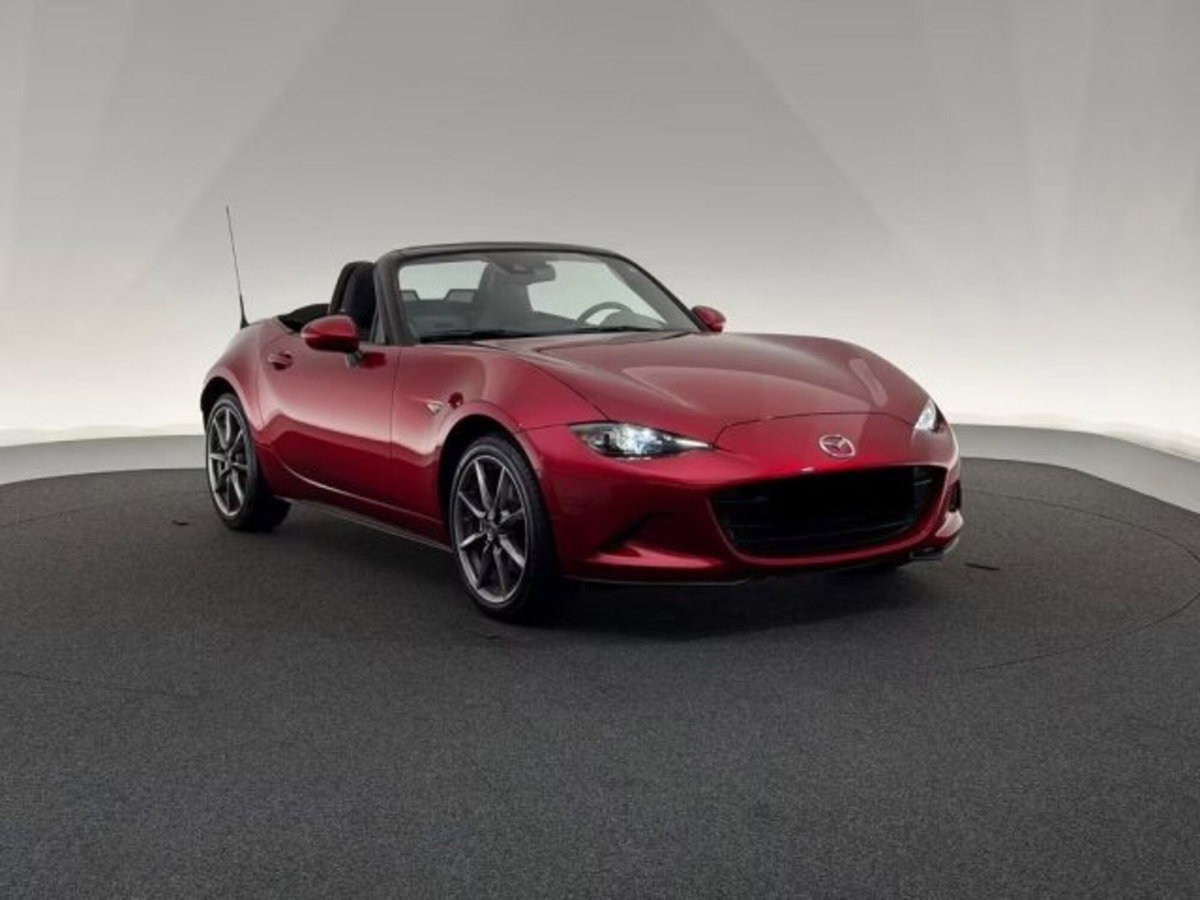 Mazda MX-5 2.0L Skyactiv-G Sport (3)