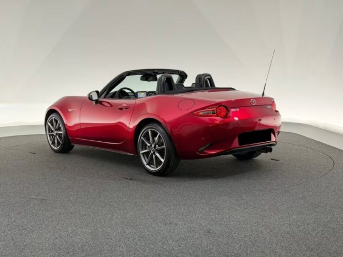 Mazda MX-5 2.0L Skyactiv-G Sport (5)