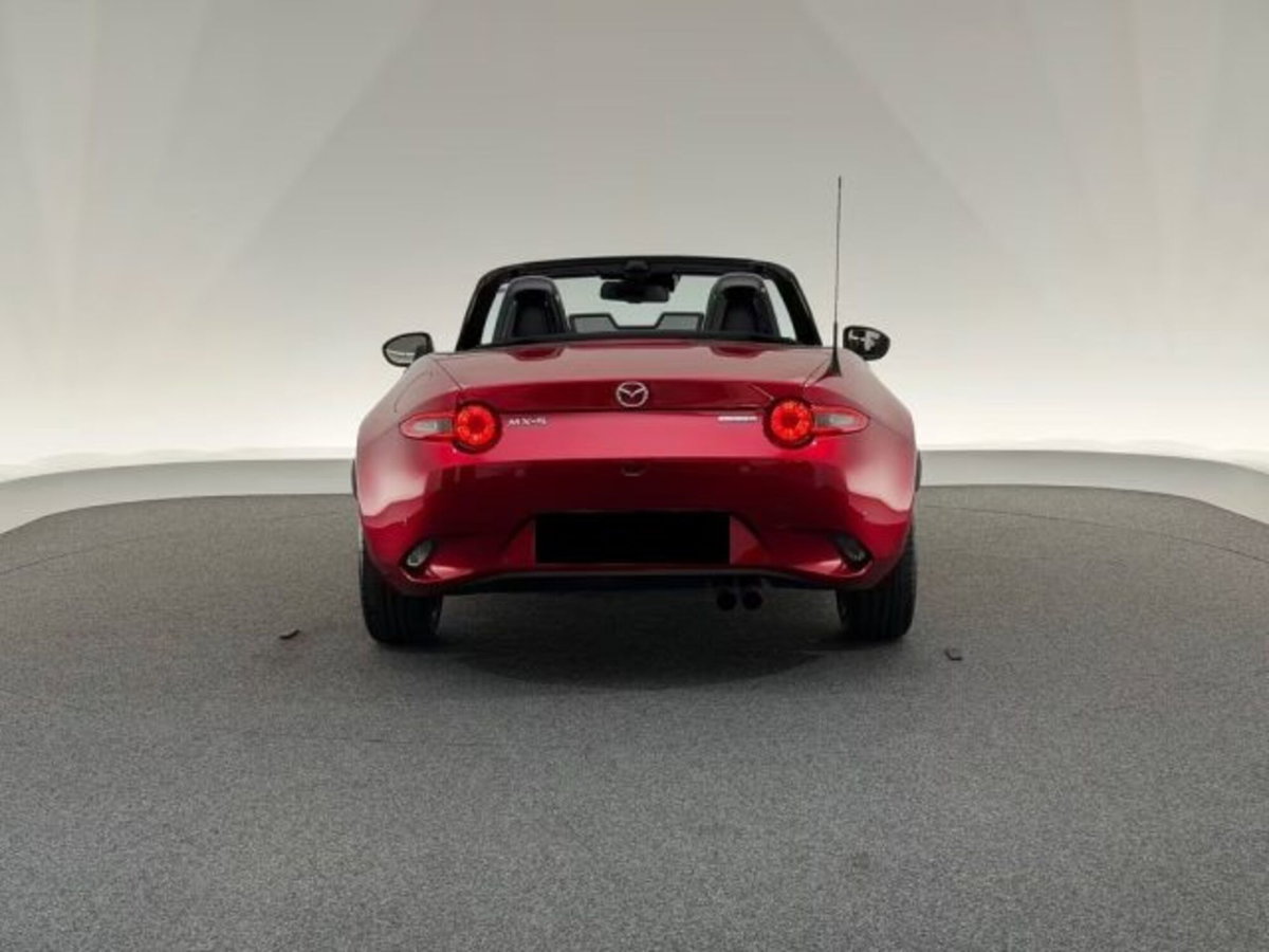 Mazda MX-5 2.0L Skyactiv-G Sport (6)