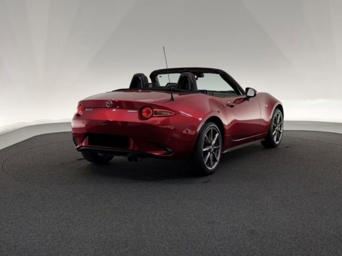 Mazda MX-5 2.0L Skyactiv-G Sport (7)