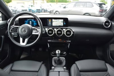 Mercedes-Benz Classe A 160 Sport (12)