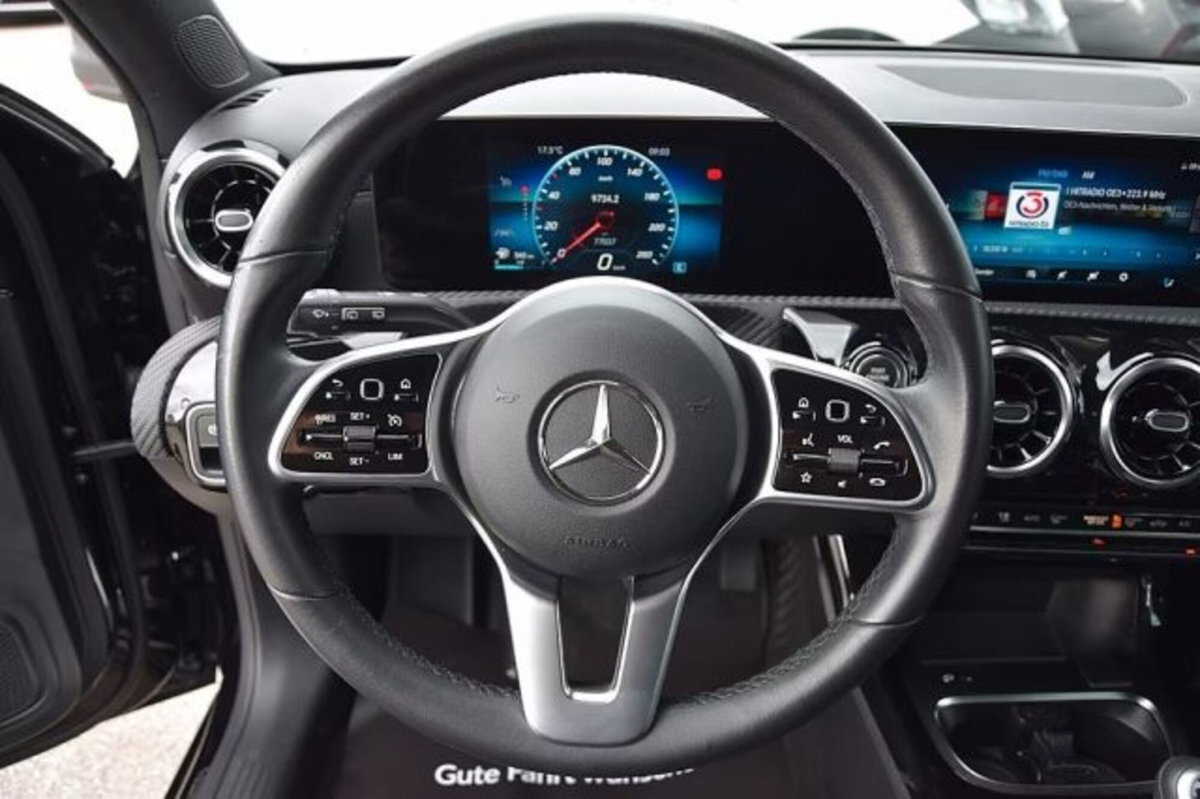 Mercedes-Benz Classe A 160 Sport (5)