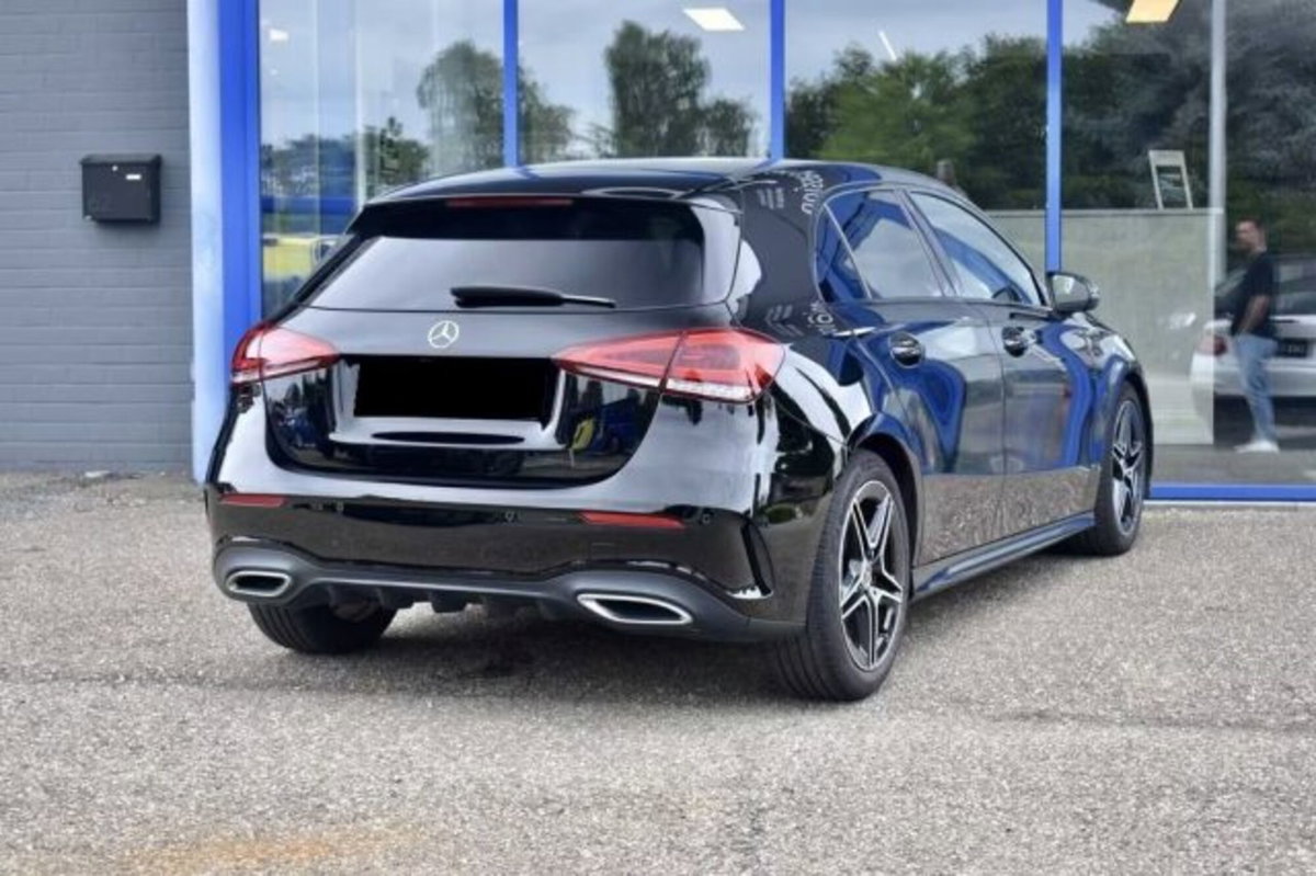 Mercedes-Benz Classe A 180 AMG Line Premium Plus auto (3)